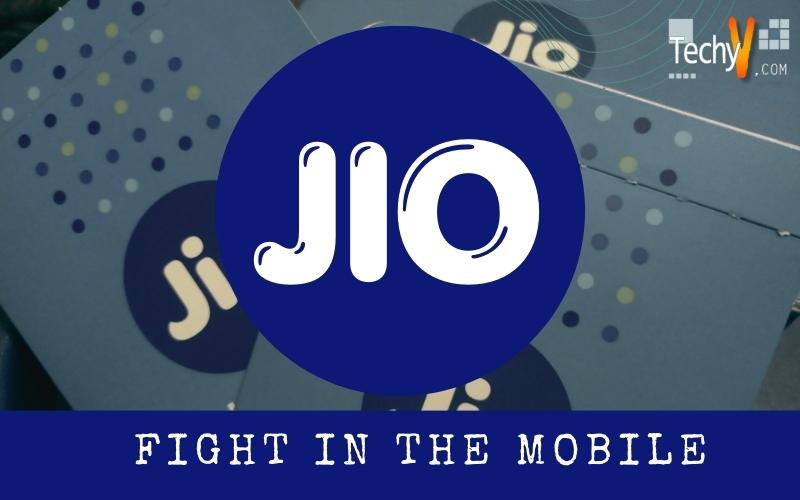 JIO To Fight In The Mobile JIO Fight In The Mobile