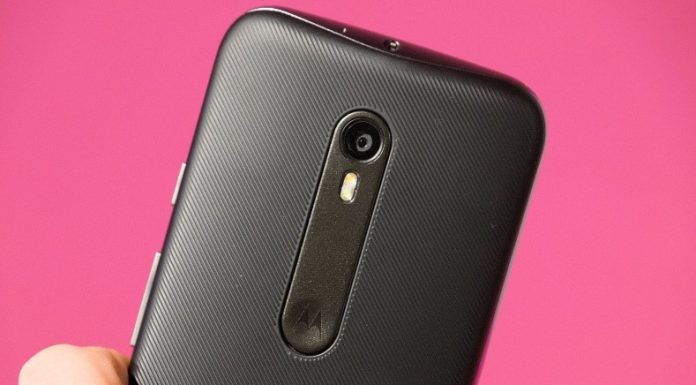 The Moto X Play and the Moto X Style