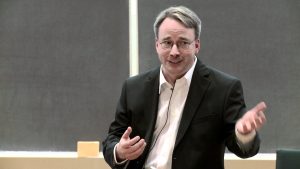 Linus-Torvalds-developed-the-Linus-OS