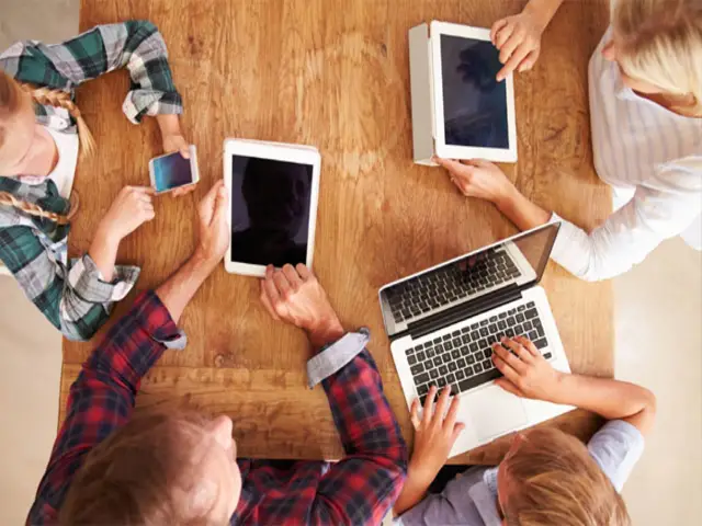 Technological Dependence In A Person: What Is It?