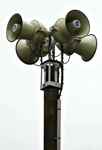 Tsunami alert alarm